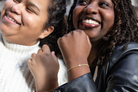 Rouen: Get a permanent bracelet as an eternal souvenir !