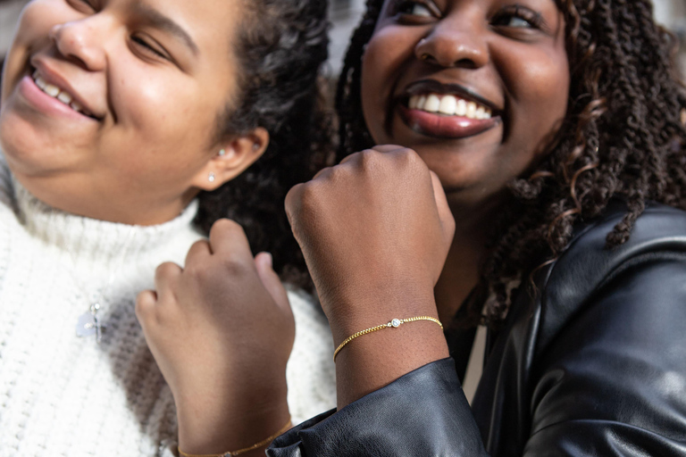 Rouen: Get a permanent bracelet as an eternal souvenir !