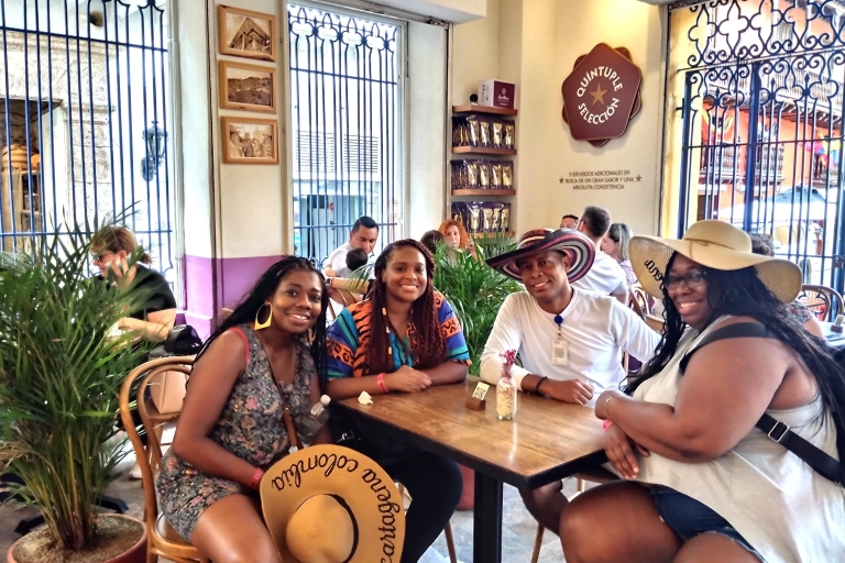 Privérondleiding door de oude stad CartagenaGeniet daarna van een privétour vol cultuur met maaltijd