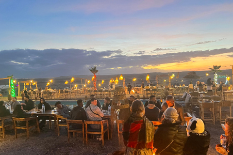 De Marrakech: Passeio ao pôr do sol no deserto com passeio de camelo e jantar