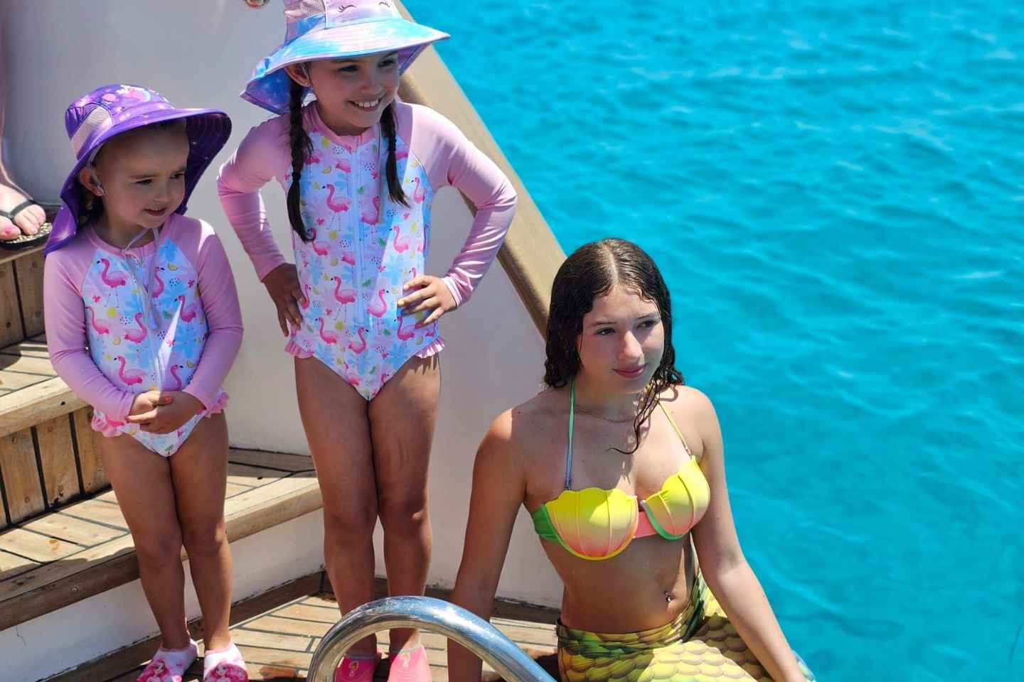 Golden Coast: 2.5-Hour Mermaid Adventure Cruise for Families