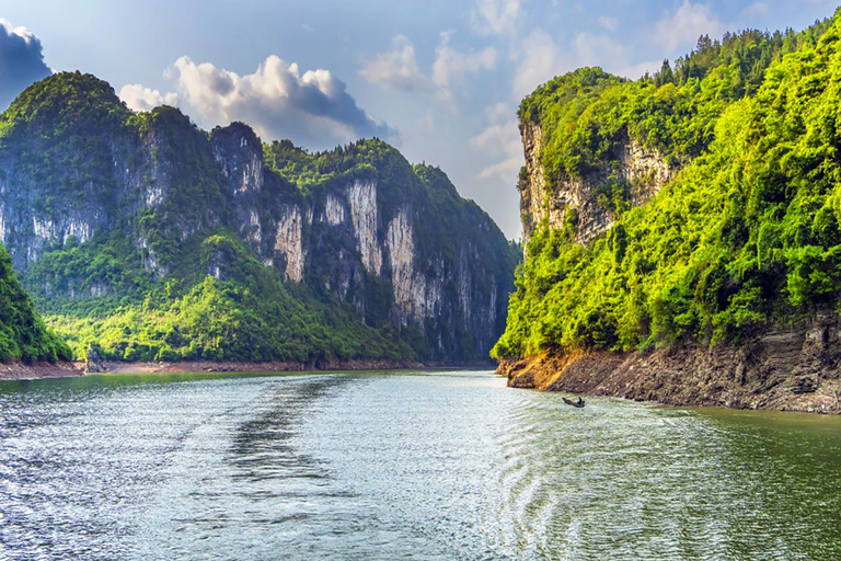 Baofeng Lake Entry Ticket with Boat Ride and Shuttle