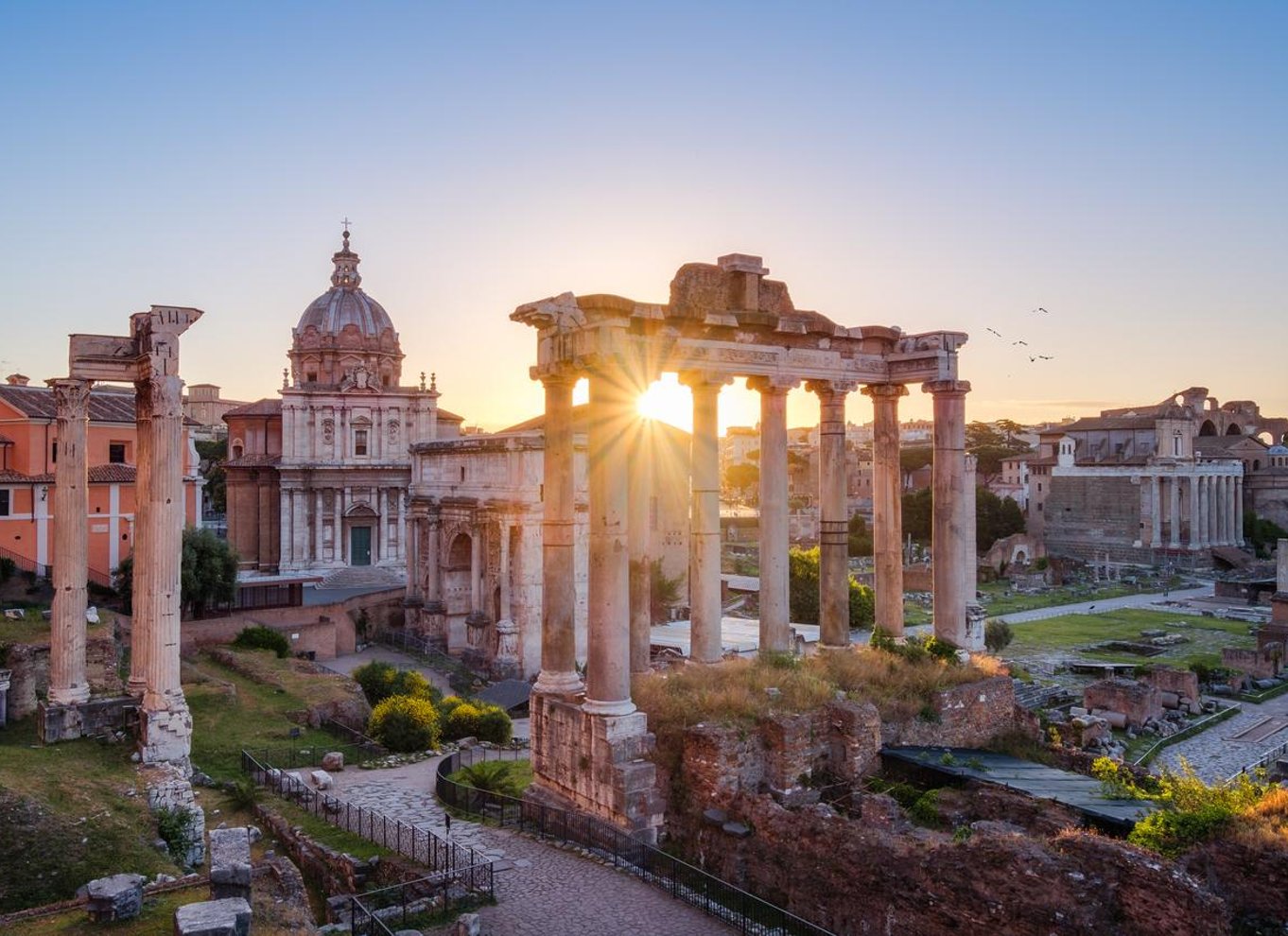 Collosseum Rome Small Rome: Colosseum Small-Group Guided Tour | BookYourTour.com