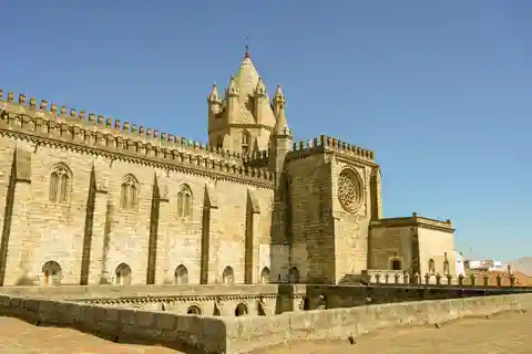 De Lisboa: Viagem de 1 dia a Évora com prova de vinhos opcional
