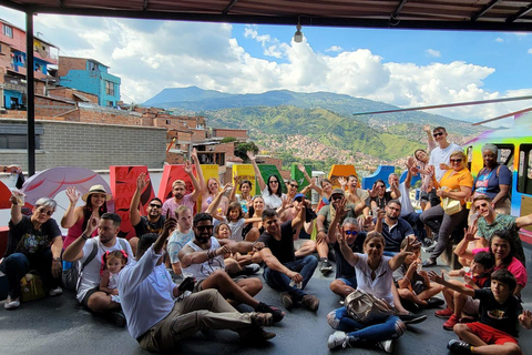 From Medellin: Coffee and Comuna 13 Tour with PRIVATE transportation From Medellin: Coffee Tour and Comuna 13 with PRIVATE transportation