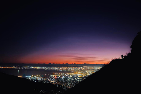 Cape Town: Guided Lion's Head Hike at Sunrise or Sunset Sunrise Hike from Meeting Point