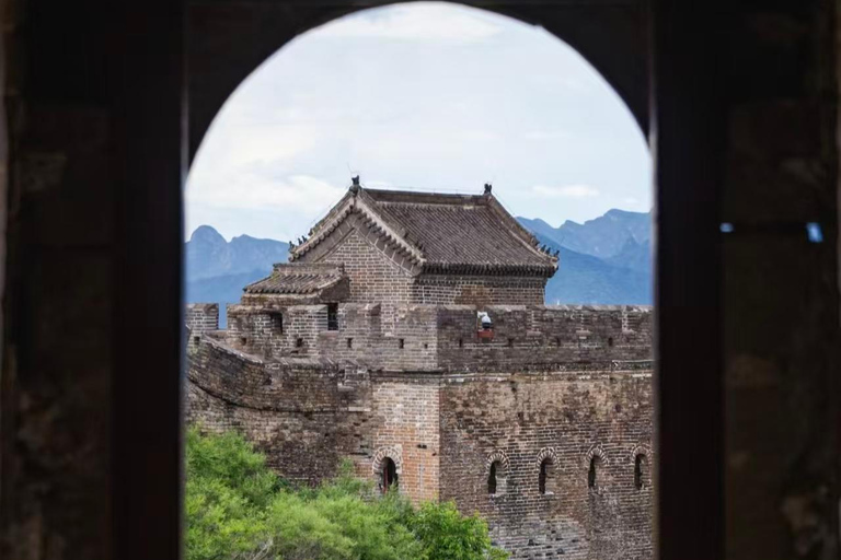 Beijing: Jinshanling Great Wall Ticket + Efficient Visit Guidebook Beijing: Jinshanling Great Wall Ticket + Efficient Visitor Guidebook