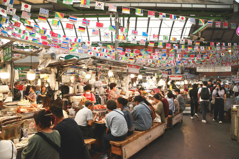 Aventura única de comida auténtica en el mercado de GwangjangSamll Tour gastronómico a pie en grupo