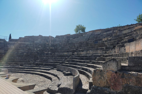 Visiting historic Segobriga, ancient Roman town near Madrid