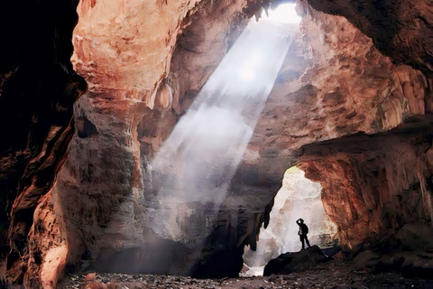 Yogyakarta : Excursão à caverna de Jomblang e à praia de Timang