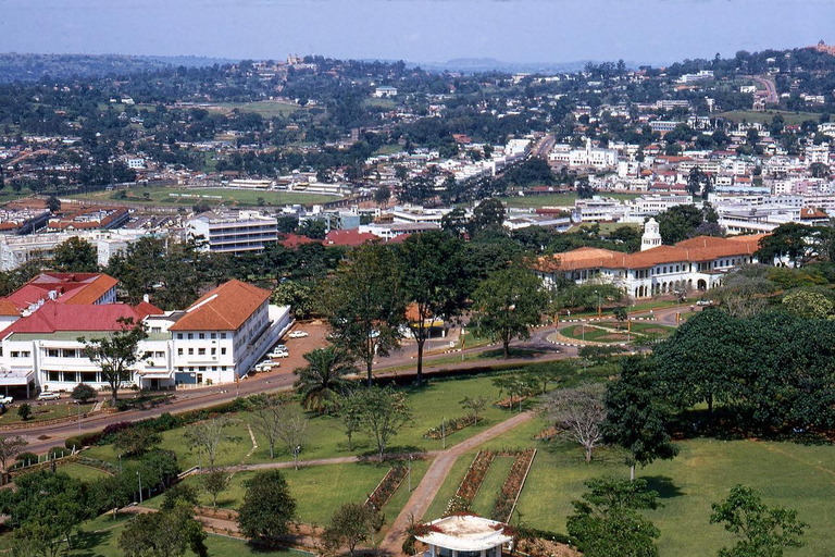Uganda: 8-Day Safari with Gorilla & Chimpanzee Trekking