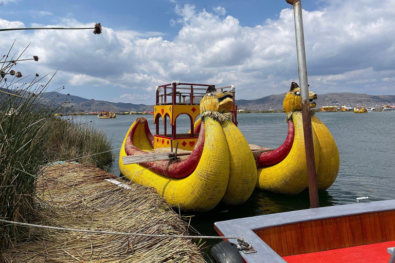 From Cusco: Titicaca 2D with homestay & Pachamama Ceremony