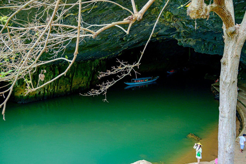 Hue: DMZ & Vinh Moc Tunnels to Phong Nha Cave Day Trip Private Tour/ Flexible Time/ Private Guide