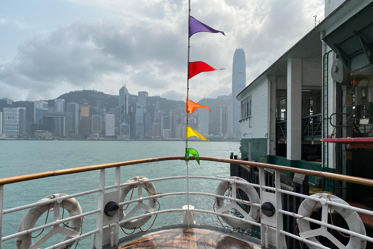 Hong Kong: Shining Star Victoria Harbour Cruise Tour