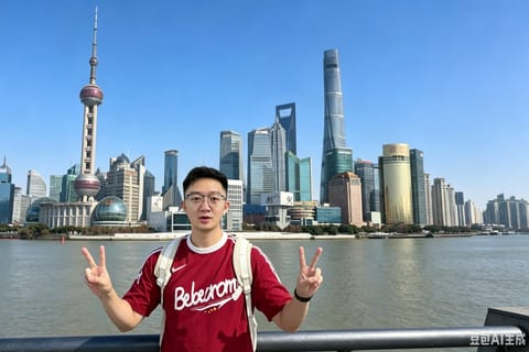 Shanghai Private Tour: Ride with a Local & Customize