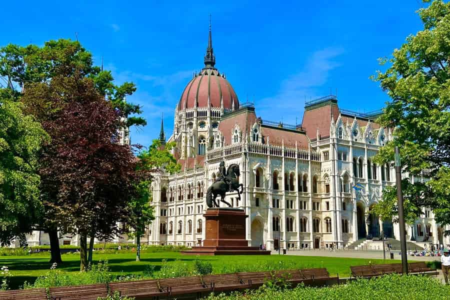 Budapest: Parlament Audio-geführte Tour mit optionaler Schifffahrt