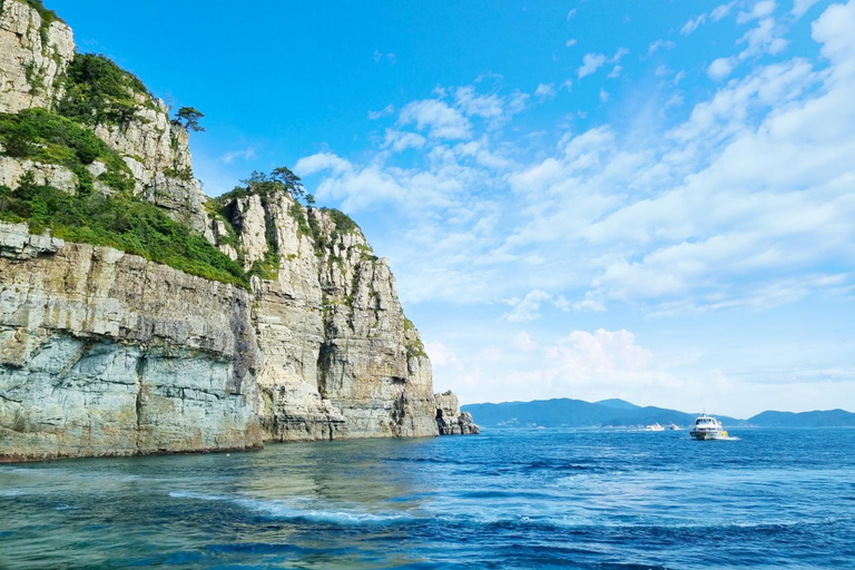 Geoje Cable Car and Oedo Botania Day Tour from Busan