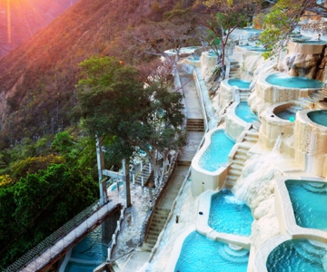 Von Querétaro Grutas de Tolantongo