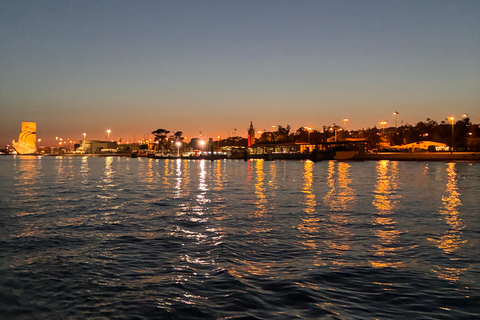 Sunset aboard a sailboat in Lisbon! Sunset aboard a sailing boat in Lisbon!