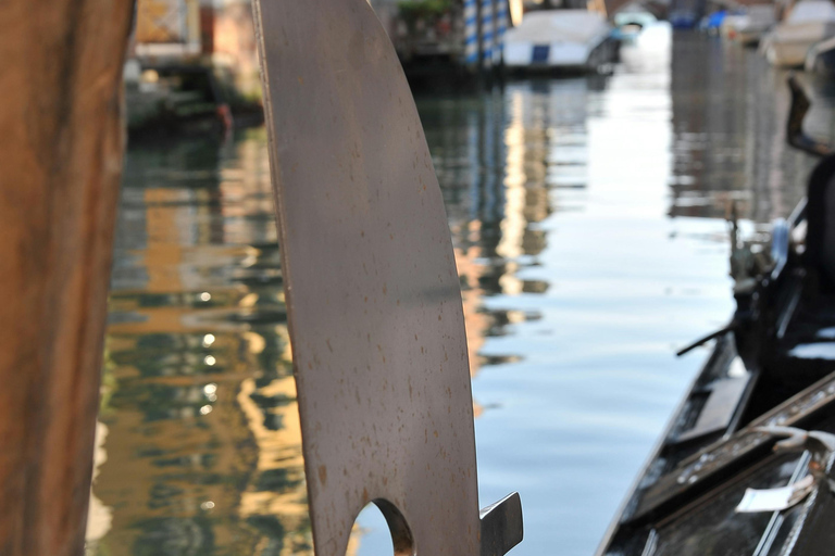 VENISE : Tour en gondole avec guide localTRAJET EN GONDOLE AVEC INTRODUCTION ET AUDIOGUIDE (APP)