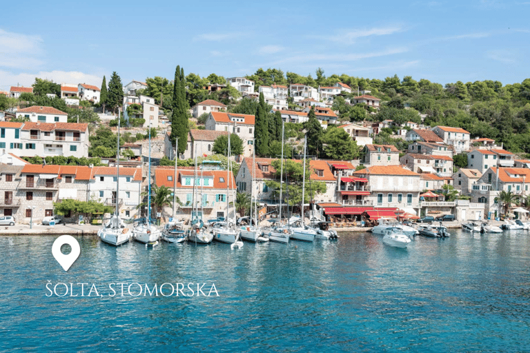 Split: Full-Day 4 Islands Tour by Luxury Boat