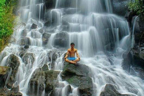 Bali : Das Beste aus 3 versteckten Wasserfällen in UbudOption All inclusive ausgewählt