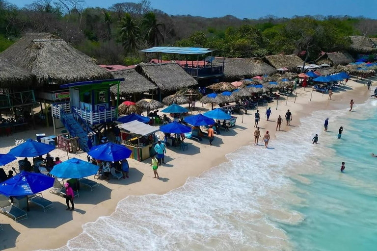 From Cartagena: Playa Blanca Barú Day Trip + Lunch