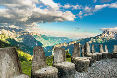 De Tirana/Shkoder: Viagem de 2 dias para caminhada no Parque Nacional Theth