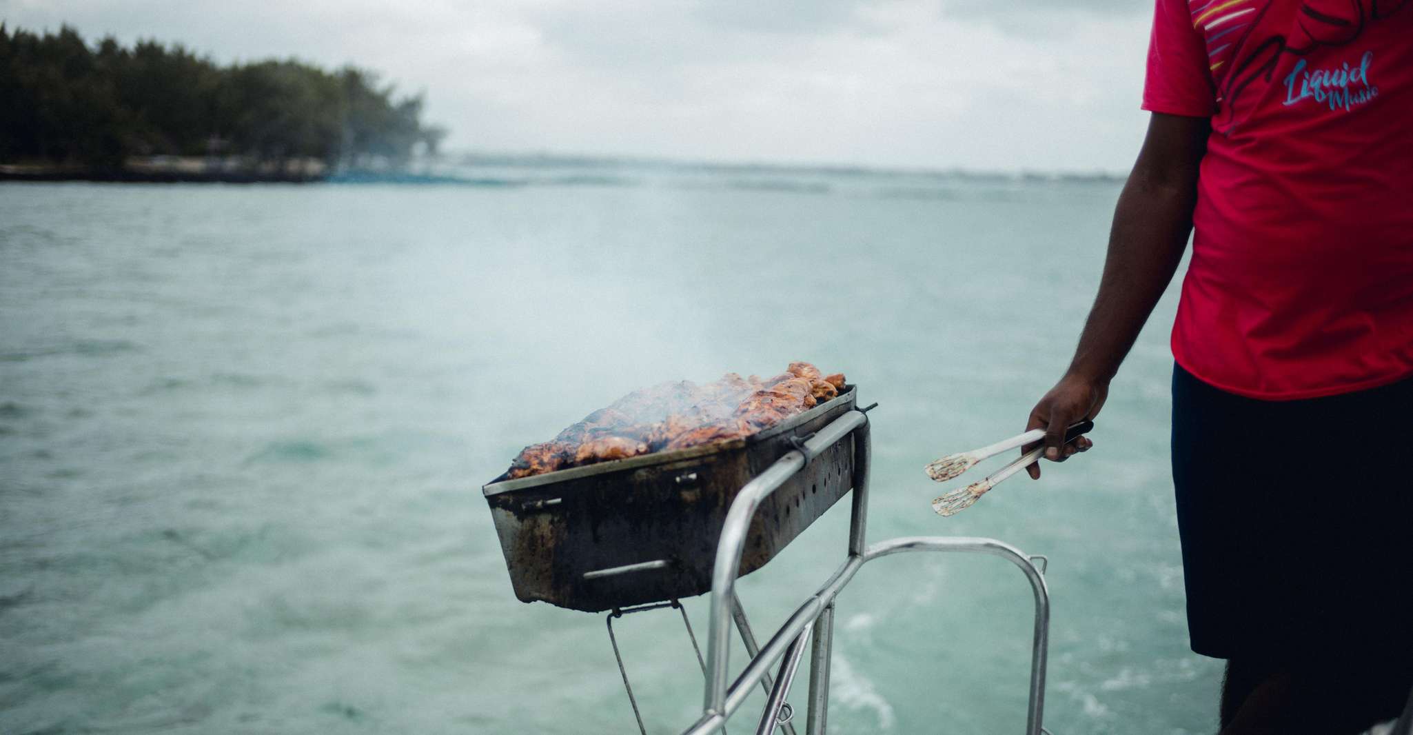Full-day Catamaran Cruise to Ile aux Cerfs with Lunch - Housity