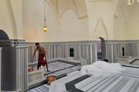 Istanbul: Gedikpasa Historical Hammam med tillval om integritetHammamritual i kvinnosektionen