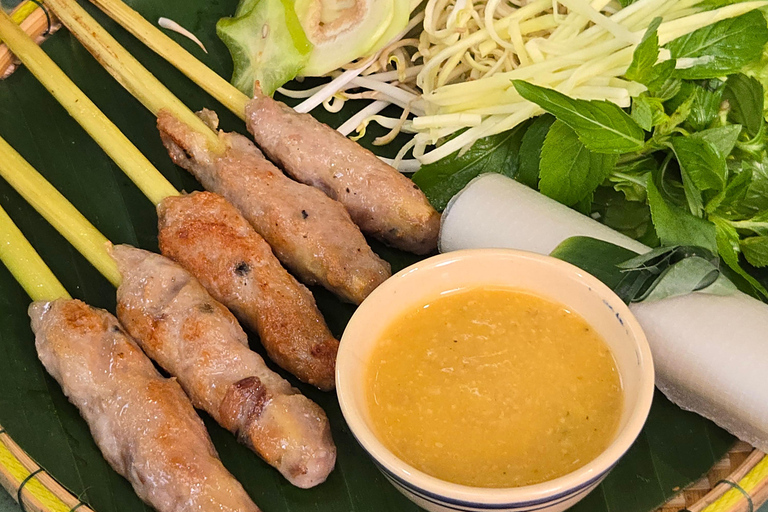 Hue: Market Tour and Cooking Class with typical dishes