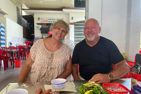 Hue Street Food Adventure – Eat, Walk & Explore Like a Local Private Group