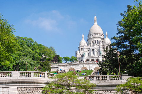 Paris: Montmartre Cheese, Wine &amp; Pastry Guided Walking Tour