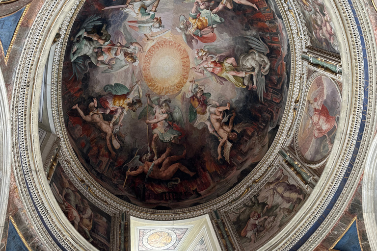 Rzym: Muzea Watykańskie, Kaplica Sykstyńska i zwiedzanie Bazyliki św. PiotraMuzea Watykańskie, Kaplica Sykstyńska – zwiedzanie po angielsku (bez Bazyliki)