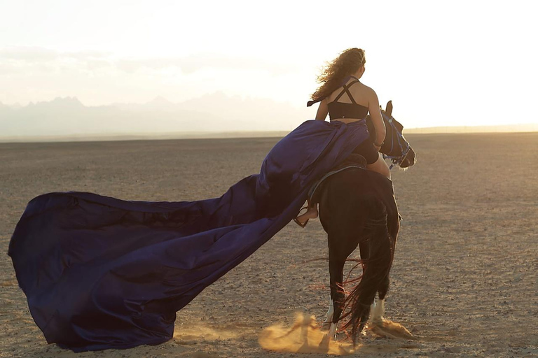 Hurghada: Horse Riding in the Desert & Beach Experience 1 HR Desert Horse Riding Experience without transfer