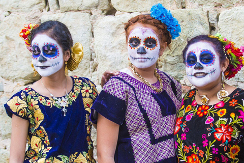 Private Cultural Oaxaca Day of the Dead Heritage Tour Celebrating Day of the Dead in Xoxocotlan- Join the group