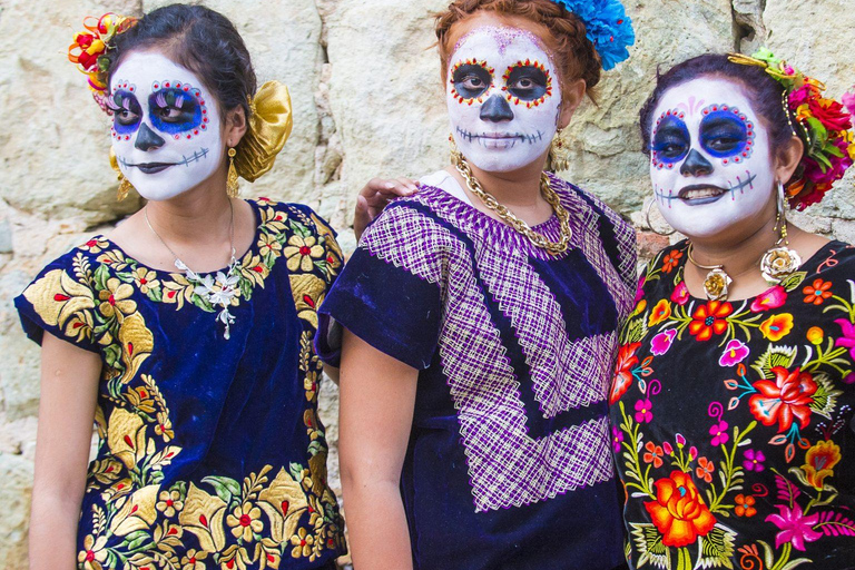 Private Cultural Oaxaca Day of the Dead Heritage Tour Celebrating Day of the Dead in Xoxocotlan- Join the group