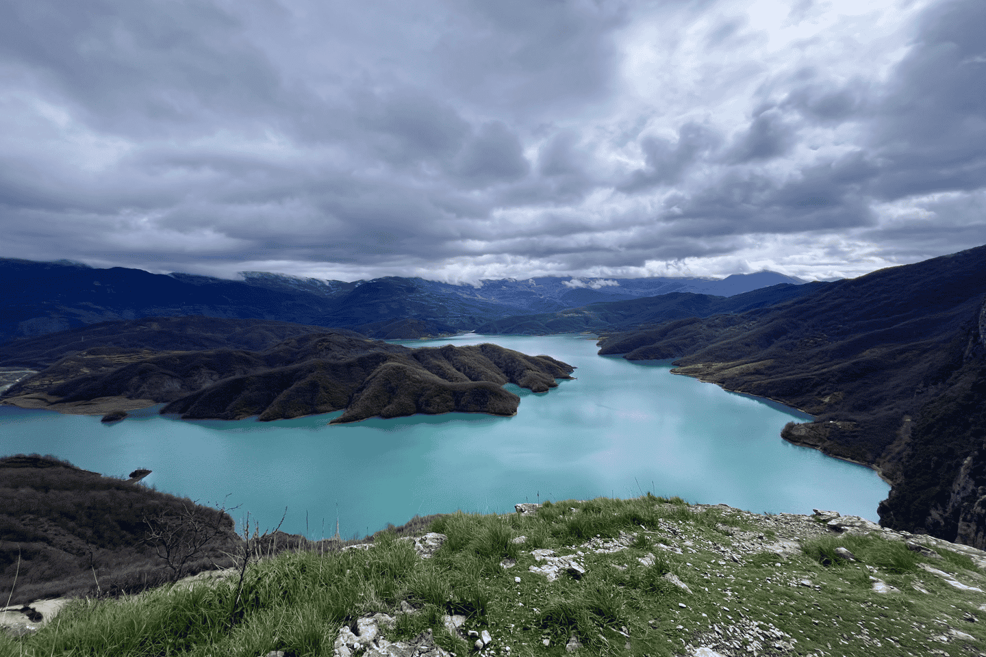 From Tirana: Bovilla Lake and Gamti Mountain Hiking Day Trip