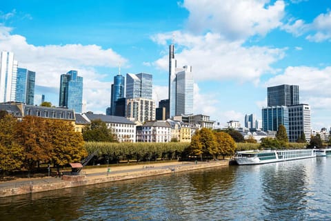 Frankfurt: Rundgang – vom Mittelalter zur Finanzmetropole