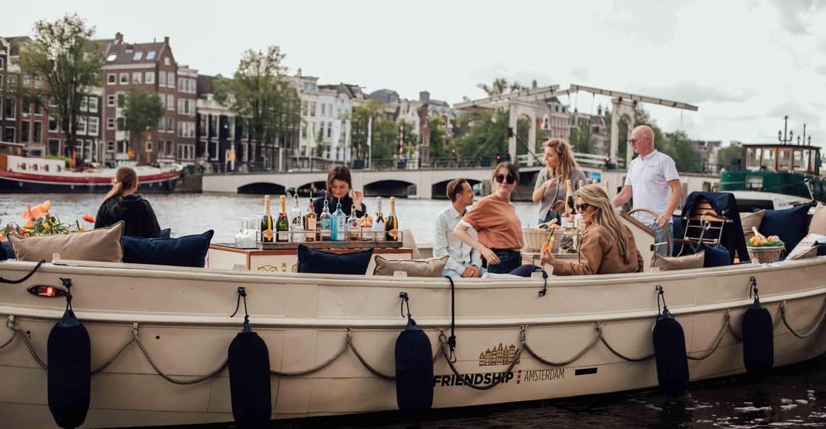 Afbeelding 20 van Amsterdam: luxe grachtenrondvaart met onbeperkte cocktails en snacks