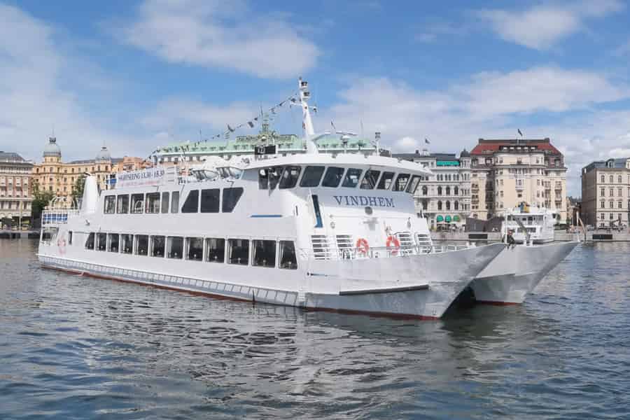 Geführte Schären-Tour auf einem historischen Schiff mit Fika. Foto: GetYourGuide Geführte Schären-Tour auf einem historischen Schiff mit Fika. Foto: GetYourGuide
