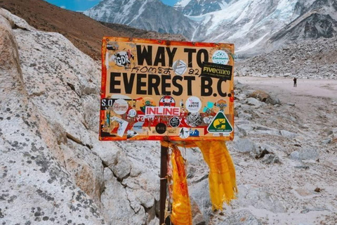 Kathmandu: Everest Base Camp Trek with Flights