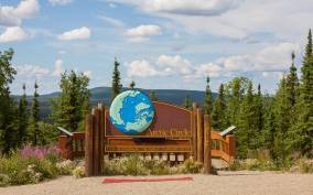 From Fairbanks: Arctic Circle Full-Day Guided Trip