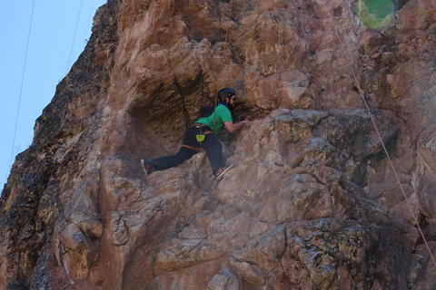 Desde Cusco: Escalada en el Balcón del DiabloDesde Cusco: Balcón del diablo escalada en roca