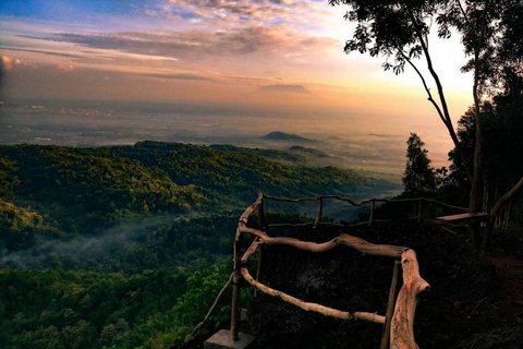 Jomblang Cave & Timang Beach Jeep and Gondola Tour