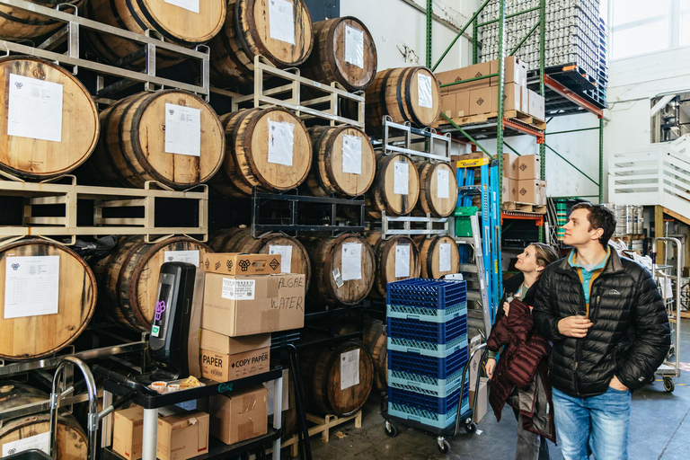Portland, Maine: Excursão de ônibus pela cervejaria local e bebidas espirituosasVisita a Portland's Local Pour