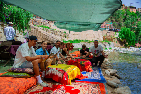 Marraquexe: Cascatas de Ourika, Montanhas Atlas, Guia + AlmoçoMarraquexe: Vale de Ourika com almoço + guia (recomendado)