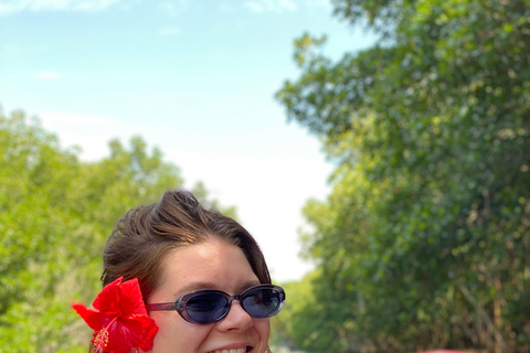 Bentota River Safari: Entdecke Wildtiere und Mangroven vom Boot ausBentota River Safari: Entdecke die Tierwelt und Mangroven vom Boot aus