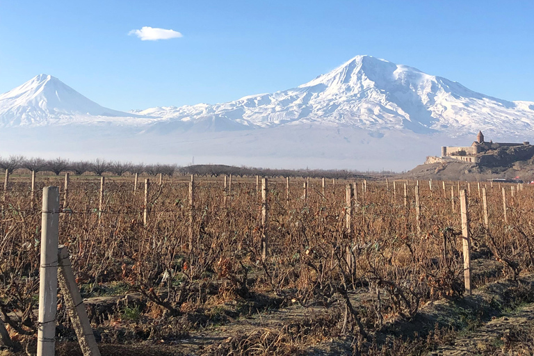 Yerevan: 2-Day Waterfalls and Nature Tour