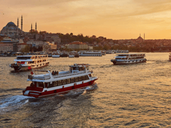 Istanbul: Bosphorus And Golden Horn Morning or Sunset Cruise